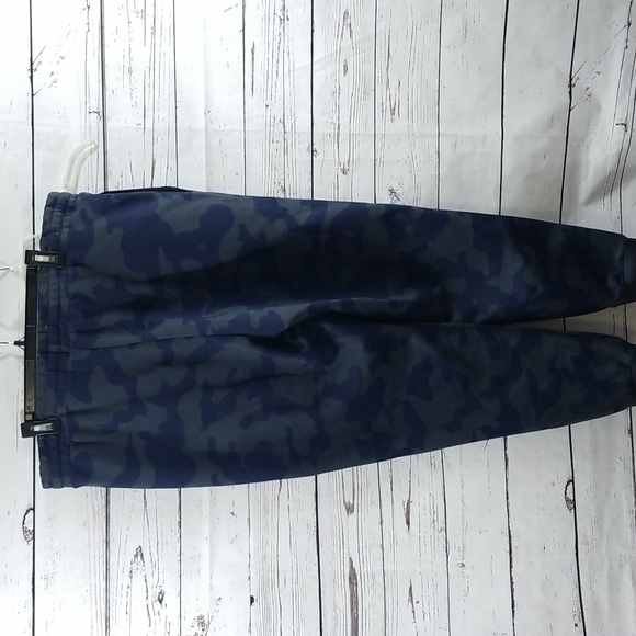 Calvin Klein joggers XL - Picture 3 of 11